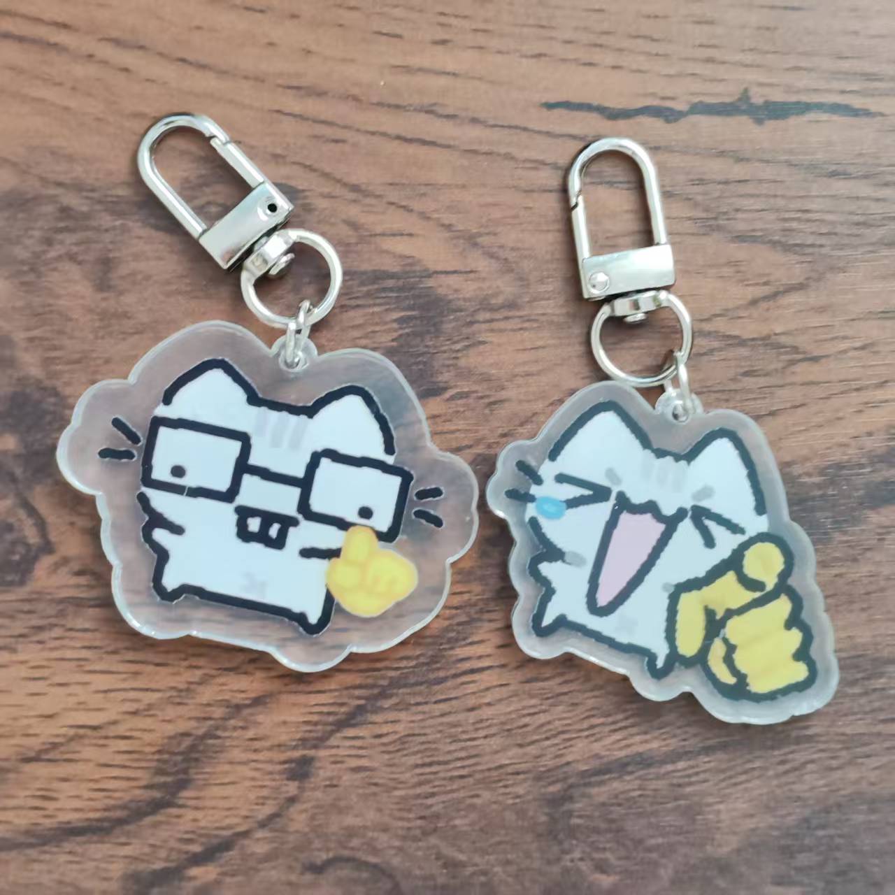 2d Flat Pixel Cat Keychain - G - Retro Gaming Design 评论和价格