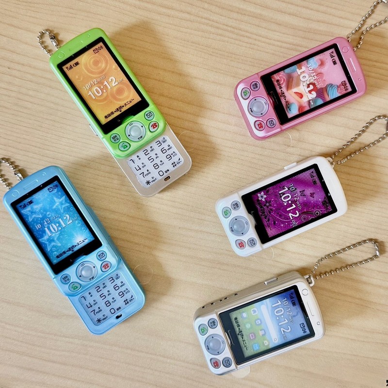 Hot New Original In-Stock TOYS - Retro Gaming Phone 评论和价格